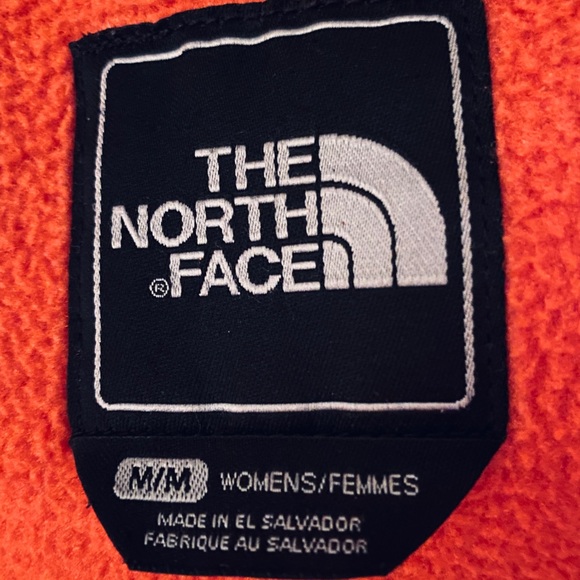 North Face - Medium, Coral Women’s fleece - Picture 2 of 4